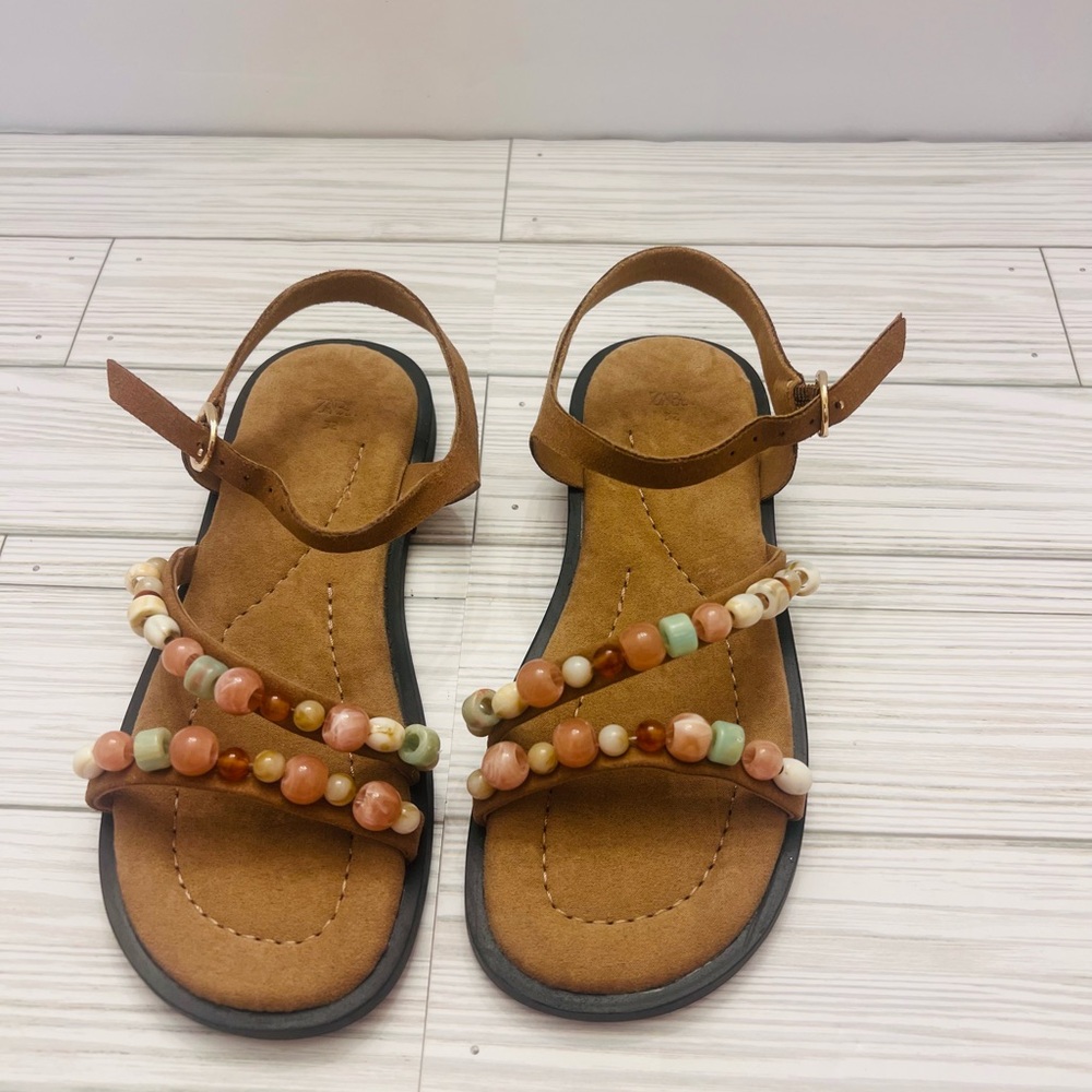 New Zara leather Tan Beaded Kids' Sandals Sz 1 USA or 32